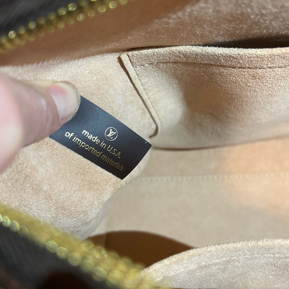 Louis Vuitton Kensington Bowling - Picture 11 of 15